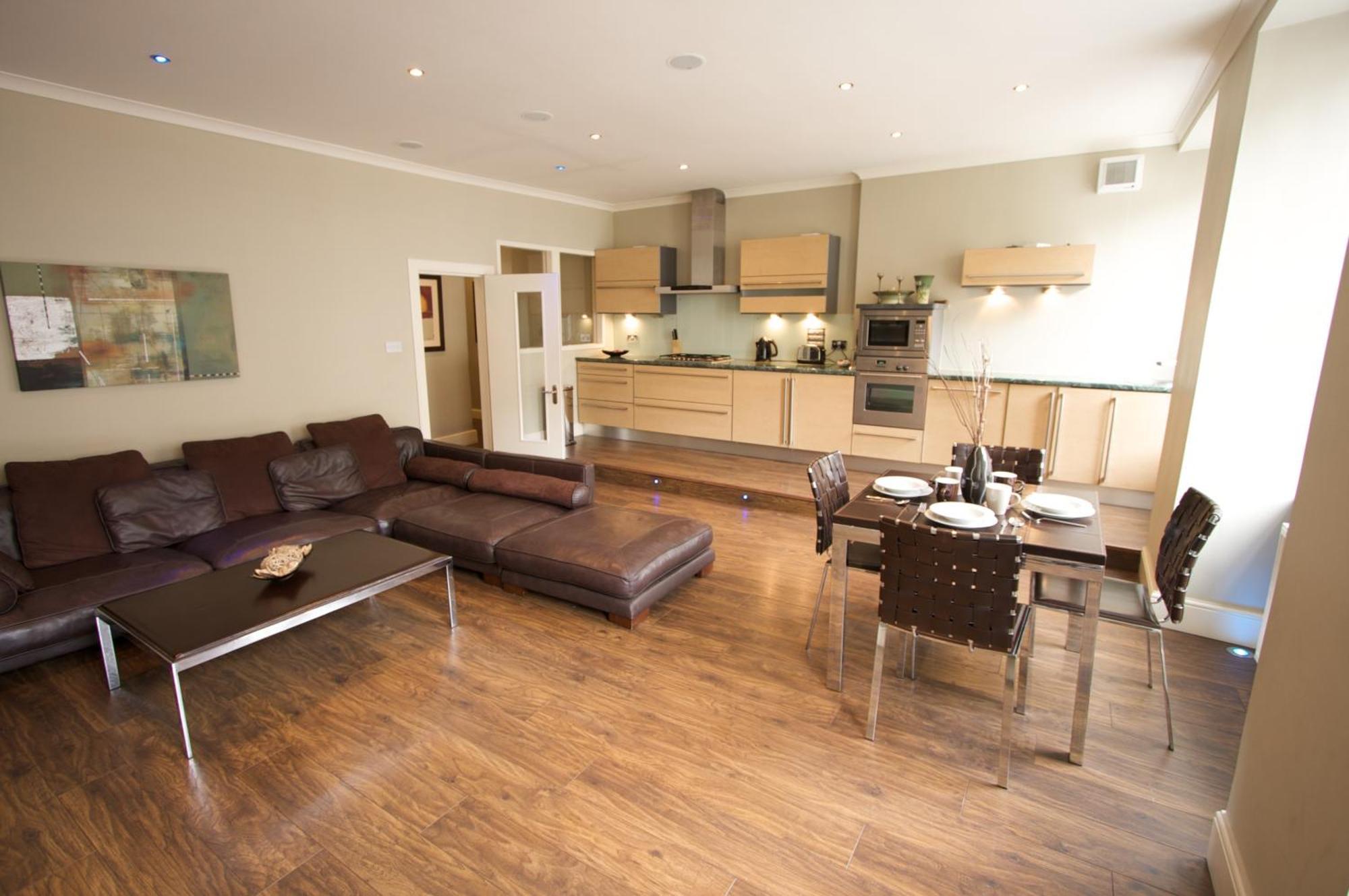 Burnets Apartments Единбург Екстериор снимка